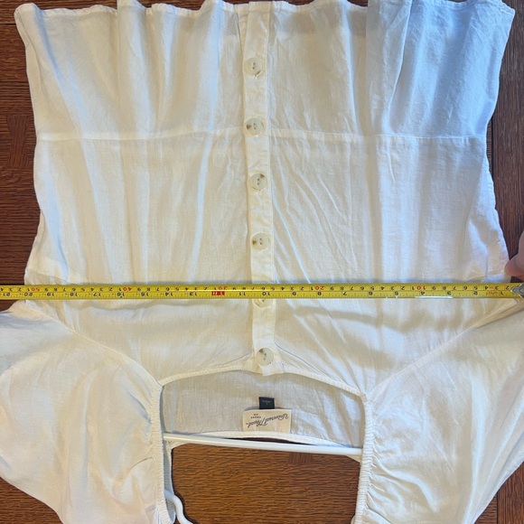 Universal Thread Cream Button-Front Blouse - Picture 4 of 4